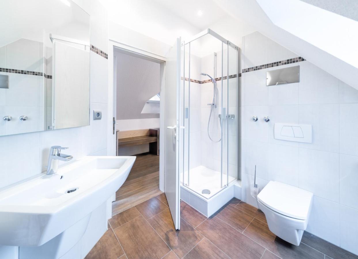 Hotel Zur Krone Меербуш Екстериор снимка