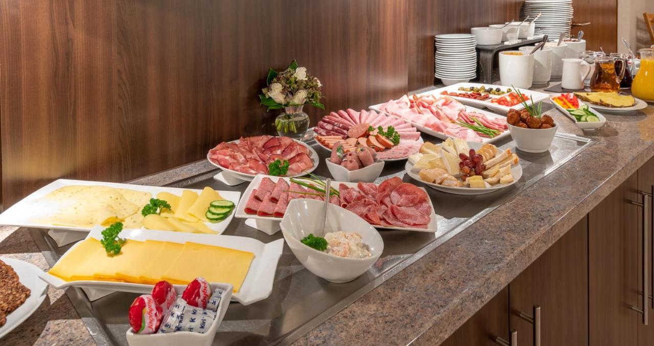Hotel Zur Krone Меербуш Екстериор снимка