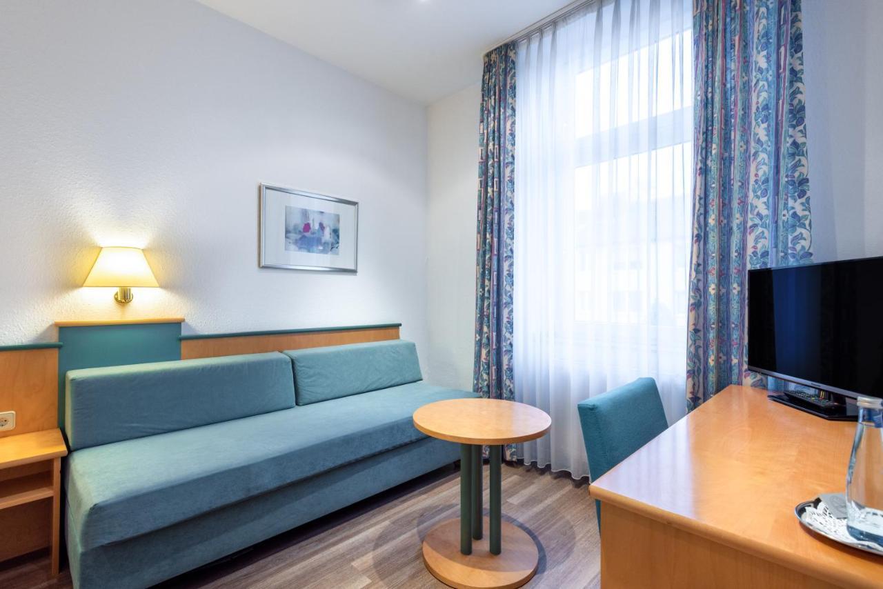 Hotel Zur Krone Меербуш Екстериор снимка