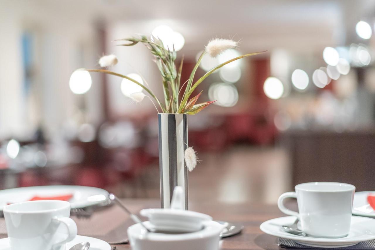 Hotel Zur Krone Меербуш Екстериор снимка