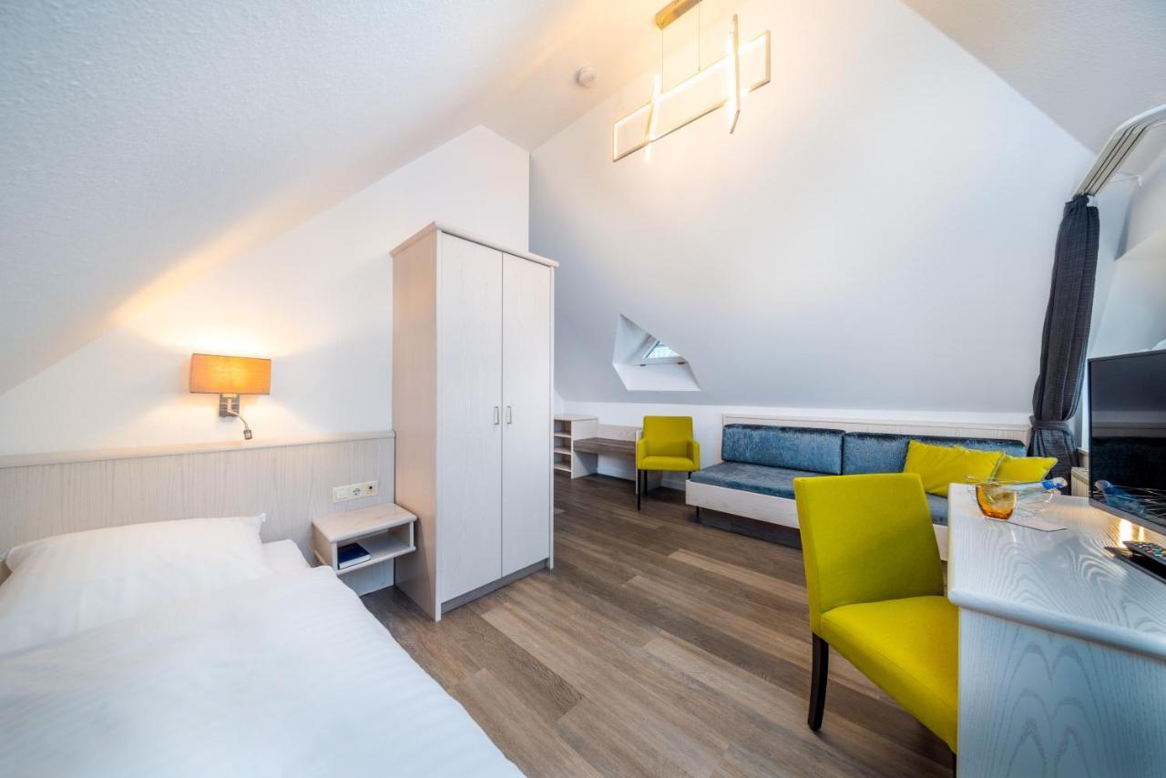 Hotel Zur Krone Меербуш Екстериор снимка
